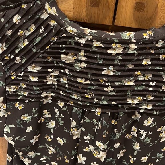 Daniel Rainn top - Picture 6 of 7